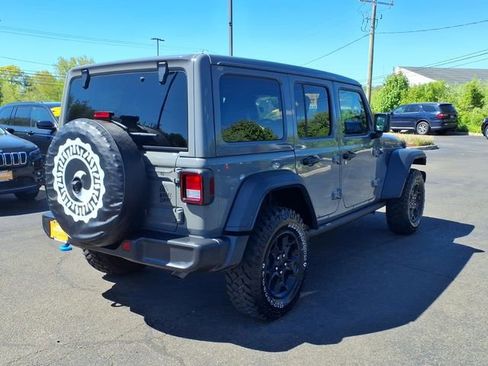 Certified 2023 Jeep Wrangler Unlimited w/ Sun & Screen Package AWD/4WD image 7