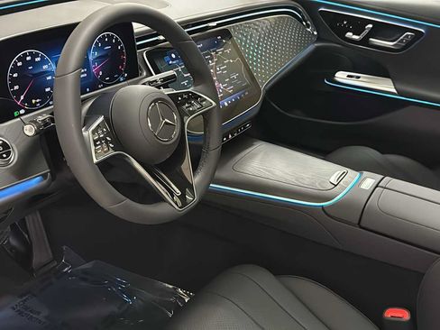 New 2026 Mercedes-Benz E 350 4MATIC Sedan image 27