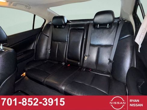 Used 2009 Nissan Maxima 3.5 SV FWD image 21