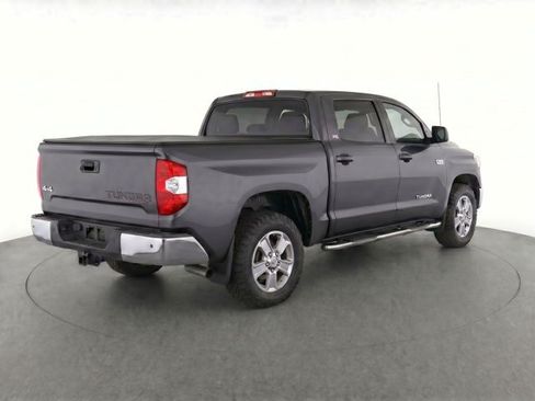 Used 2016 Toyota Tundra SR5 AWD/4WD image 7