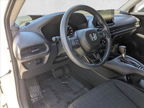 Used 2024 Honda HR-V LX image 10