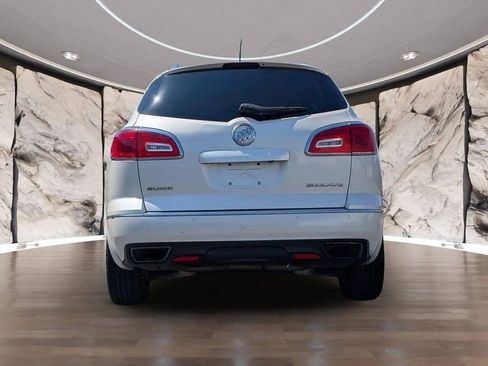 Used 2015 Buick Enclave Leather FWD image 10