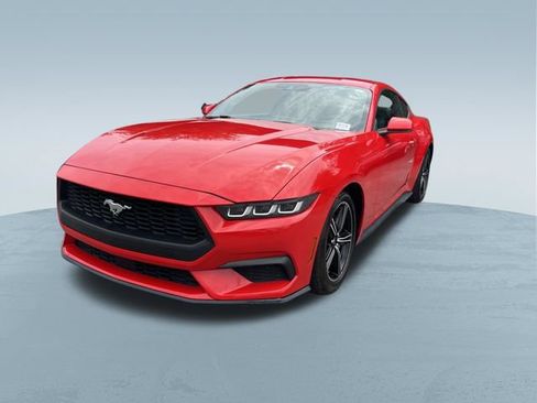 Certified 2024 Ford Mustang Coupe RWD image 9