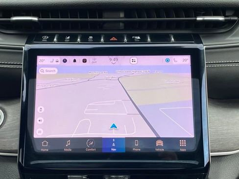 Certified 2021 Jeep Grand Cherokee L Limited w/ Luxury Tech Group II image 40