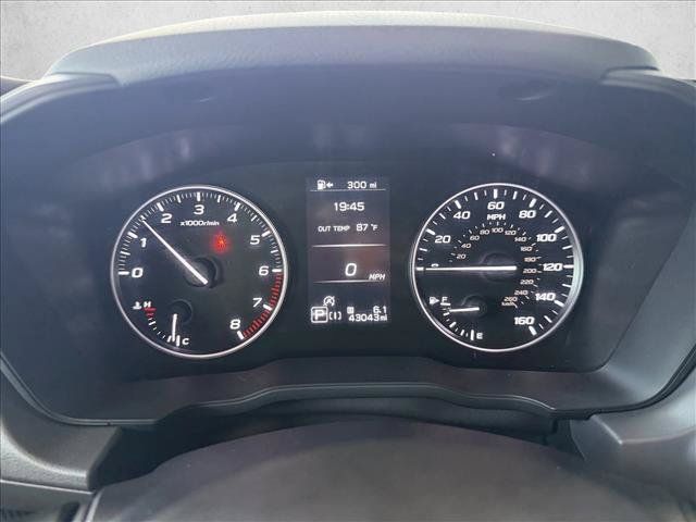 Used 2025 Subaru Crosstrek 2.5i Premium AWD/4WD image 14