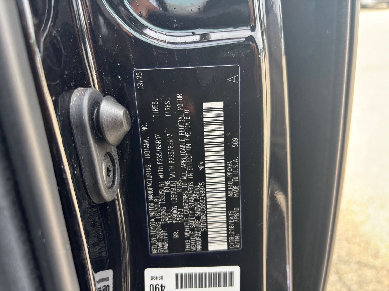 Used 2025 Toyota Sienna XLE FWD image 31