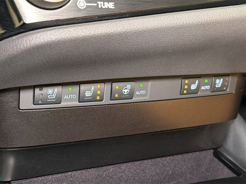 Certified 2023 Lexus ES 350 w/ Premium Package image 29