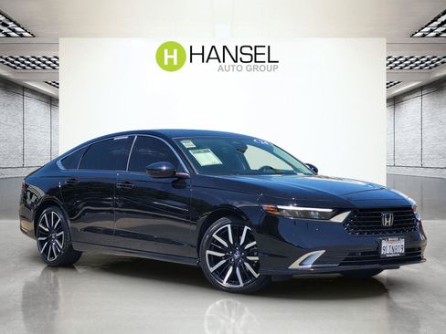 Used 2024 Honda Accord Touring image 1