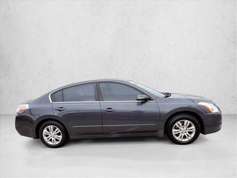 Used 2012 Nissan Altima 2.5 SL w/ 2.5SL Pkg image 4