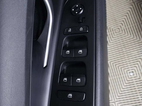 Used 2023 Hyundai Elantra SEL w/ Convenience Package FWD image 33