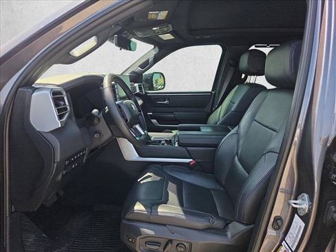 Used 2023 Toyota Tundra Platinum AWD/4WD image 14
