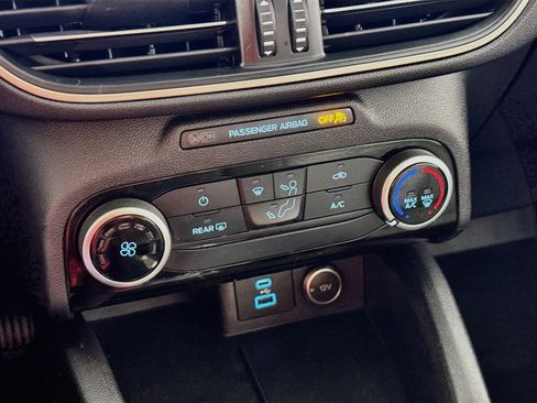 Used 2021 Ford Escape SE AWD/4WD image 16