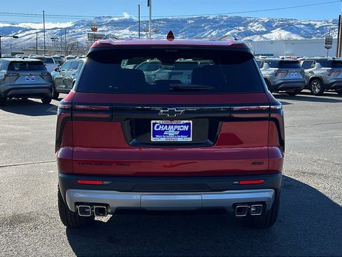 New 2026 Chevrolet Traverse Z71 w/ Enhanced Driving Package image 6