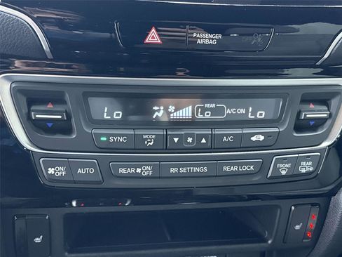 Used 2020 Honda Passport Touring image 31