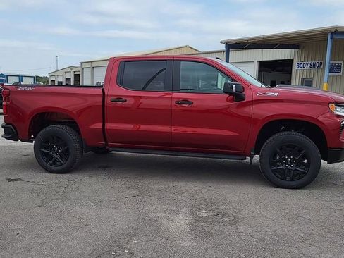 New 2025 Chevrolet Silverado 1500 LT Trail Boss w/ Convenience Package II image 9