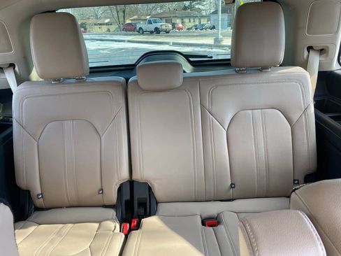 Certified 2024 Ford Expedition Limited image 33