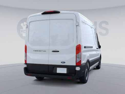 New 2026 Ford Transit 250 148 Medium Roof image 11