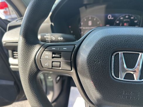 Certified 2025 Honda Accord LX image 32