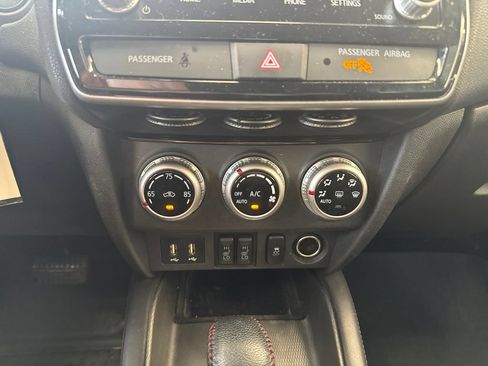 Used 2022 Mitsubishi Outlander Sport LE AWD/4WD image 23
