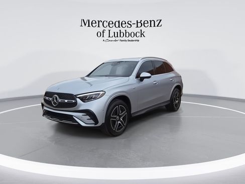 New 2025 Mercedes-Benz GLC 350e GLC 350e image 3