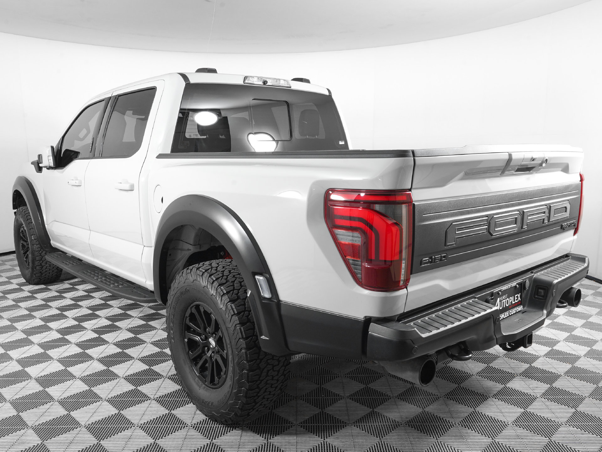 Used 2024 Ford F150 Raptor AWD/4WD image 8