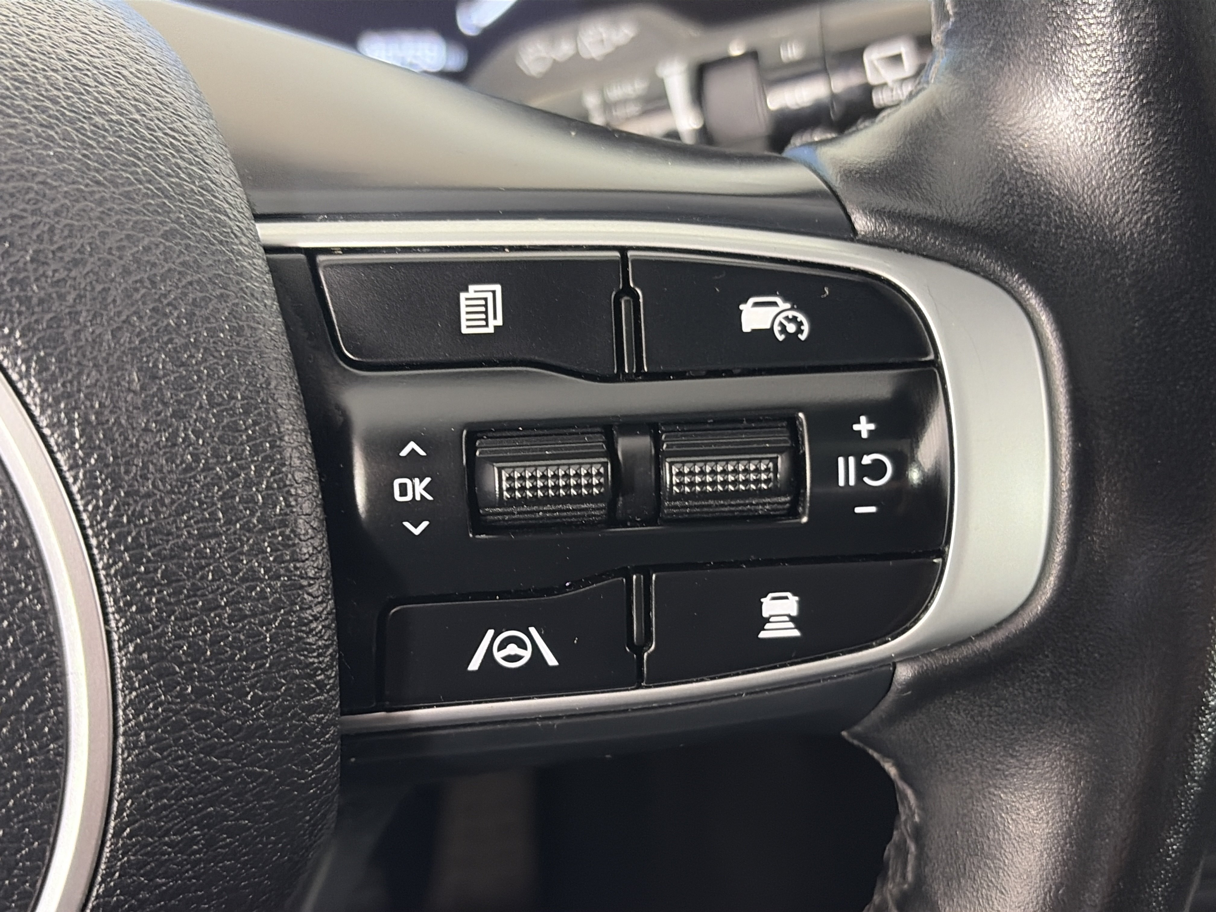 Certified 2023 Kia Sportage X-Pro Prestige AWD/4WD image 38
