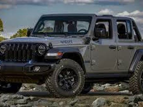 Used 2023 Jeep Wrangler Unlimited Sahara w/ Cold Weather Group image 1