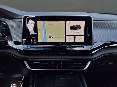 New 2026 Volkswagen Atlas Cross Sport SEL R-Line image 19