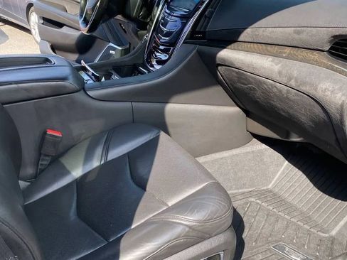 Used 2019 Cadillac Escalade Platinum AWD/4WD image 35