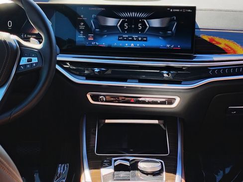 Used 2024 BMW X5 sDrive40i w/ Parking Assistance Package image 17