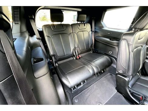 Used 2024 Jeep Grand Cherokee L Limited w/ Luxury Tech Group II image 28