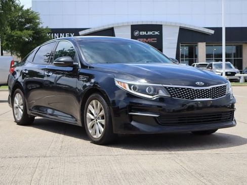 Used 2016 Kia Optima EX w/ Premium Package FWD image 2