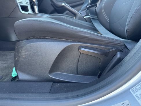 Used 2018 Ford Fiesta SE image 15