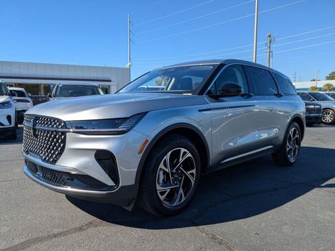 New 2026 Lincoln Nautilus Premier w/ Equipment Group 102A AWD/4WD image 8