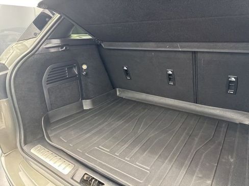 Used 2018 Land Rover Range Rover Evoque HSE Dynamic image 40