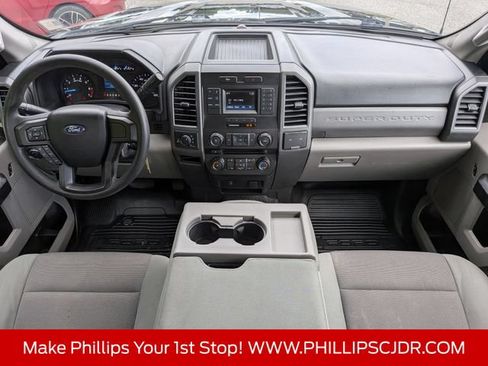 Used 2018 Ford F250 XL w/ Power Equipment Group AWD/4WD image 14