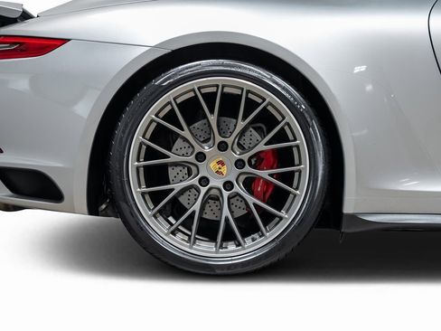 Used 2017 Porsche 911 Carrera 4S image 26