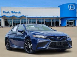 Used 2023 Toyota Camry SE video 1