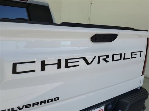 Used 2025 Chevrolet Silverado 1500 LT Trail Boss image 9