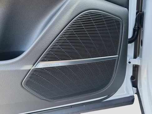 New 2026 Audi Q8 Premium Plus image 24