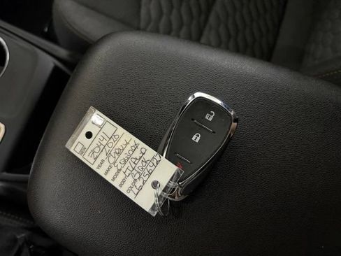 Used 2020 Chevrolet Equinox LT AWD/4WD image 67