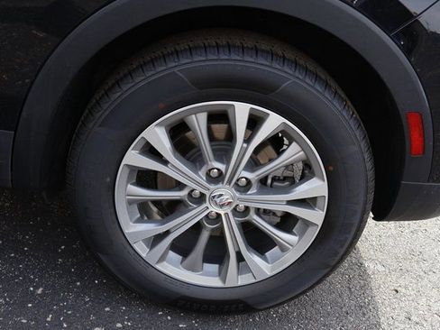 Used 2023 Buick Envision Preferred image 41