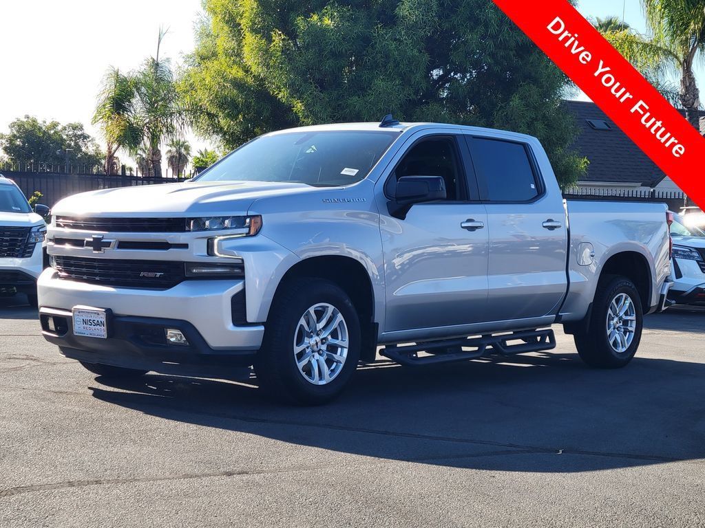 Used 2021 Chevrolet Silverado 1500 RST RWD image 2