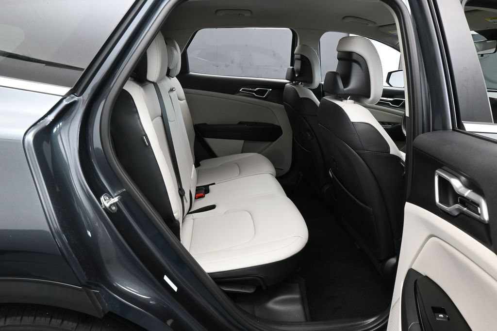 Used 2024 Kia Sportage EX FWD image 37