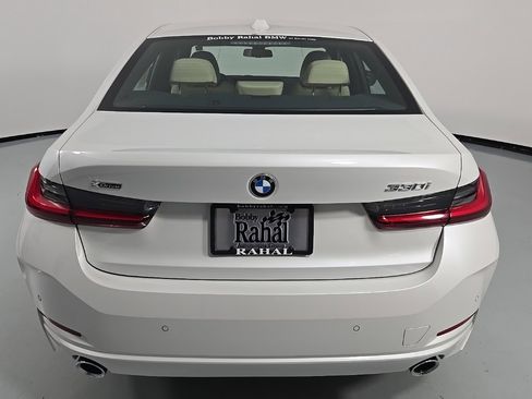 Certified 2024 BMW 330i xDrive Sedan w/ Premium Package image 5