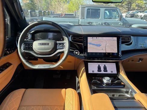 New 2026 Jeep Grand Wagoneer Summit AWD/4WD image 26