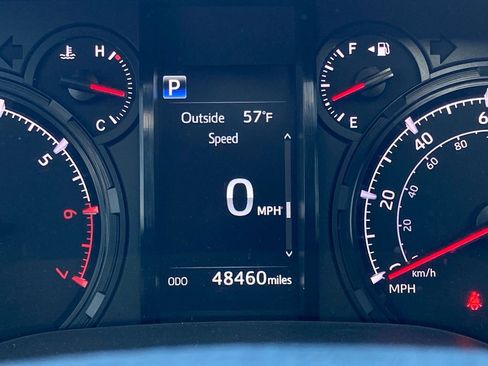 Used 2021 Toyota 4Runner SR5 Premium w/ Moonroof Package image 13