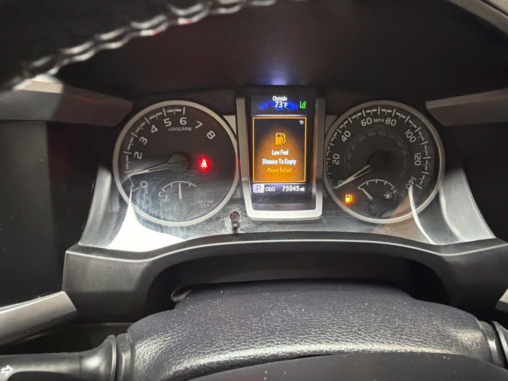 Used 2021 Toyota Tacoma SR5 RWD image 24
