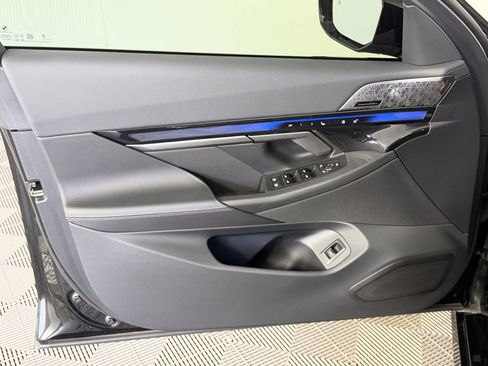 Used 2024 BMW i5 M60 w/ Executive Package image 12