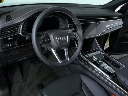 New 2026 Audi Q8 Premium Plus image 4